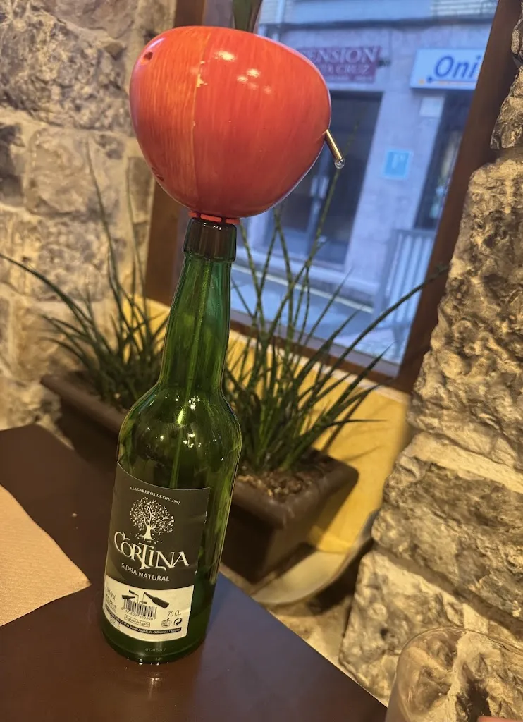 George Hardy_Sidrería La Caldera_Cangas de Onís_recensione