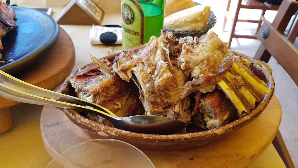 Andrij Barytskyi_Bar Restaurante Picu La Vieya_Cangas de Onís_review