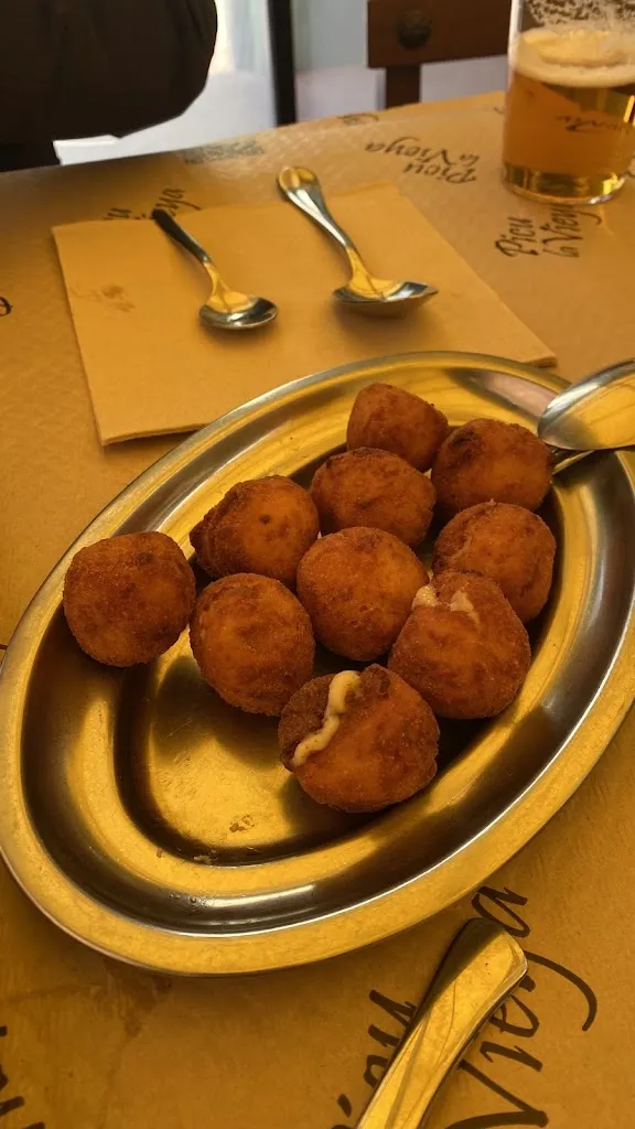 Aleksandra Rojek_Bar Restaurante Picu La Vieya_Cangas de Onís_review