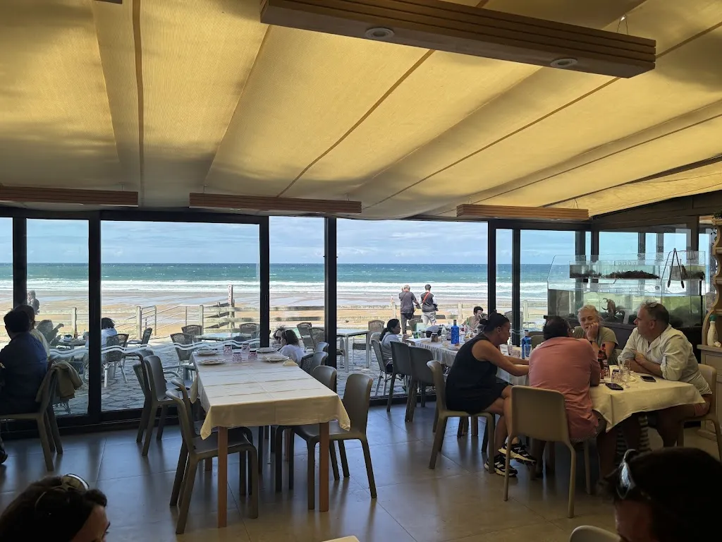 Restaurante Fito Mar restaurant in Caravia