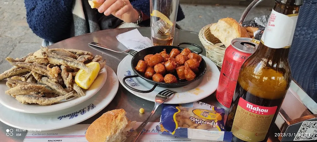 Menu_Bar El Brillante_Caravia_image_6