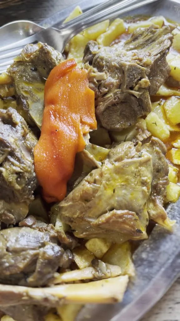 La Corralada Bar Tienda_Caravia_slider_image_2