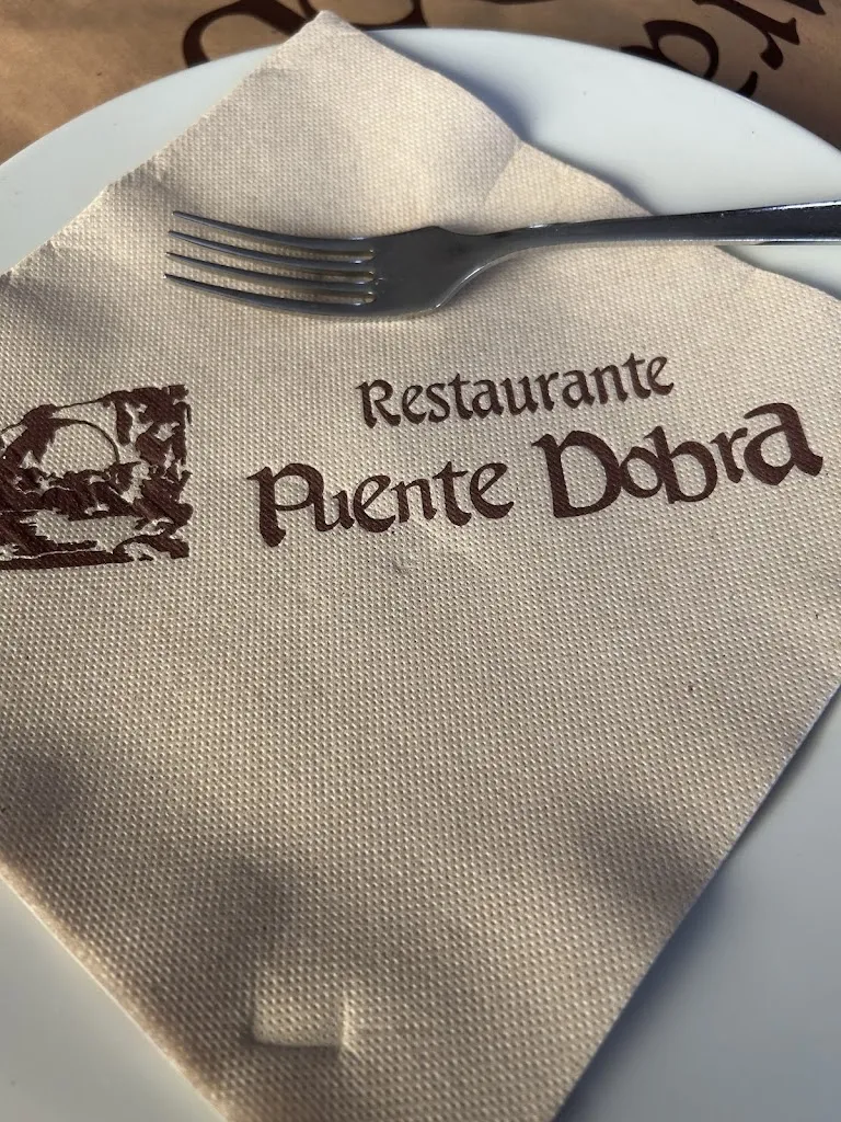 Virginia Abzueta_Restaurante puente Dobra_Amieva_review