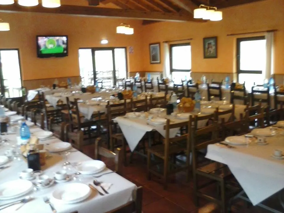 Hotel Rural Restaurante Casa Ricardo Sellaño restaurant in Amieva