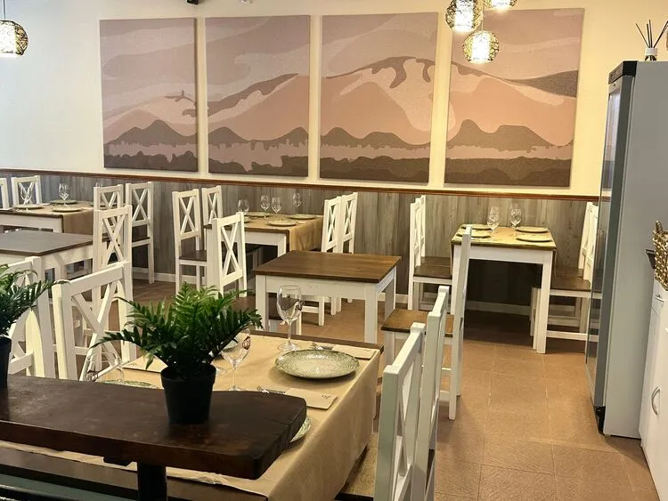 El Ávila Gastrobar_Amieva_slider_image_1