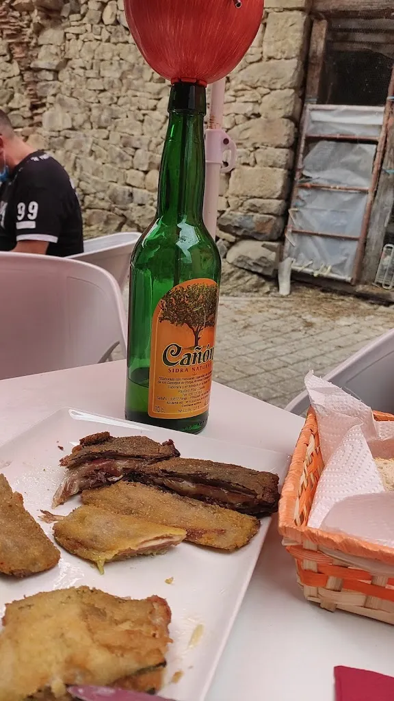 Menu_Bar El Cascayu_Amieva_image_8