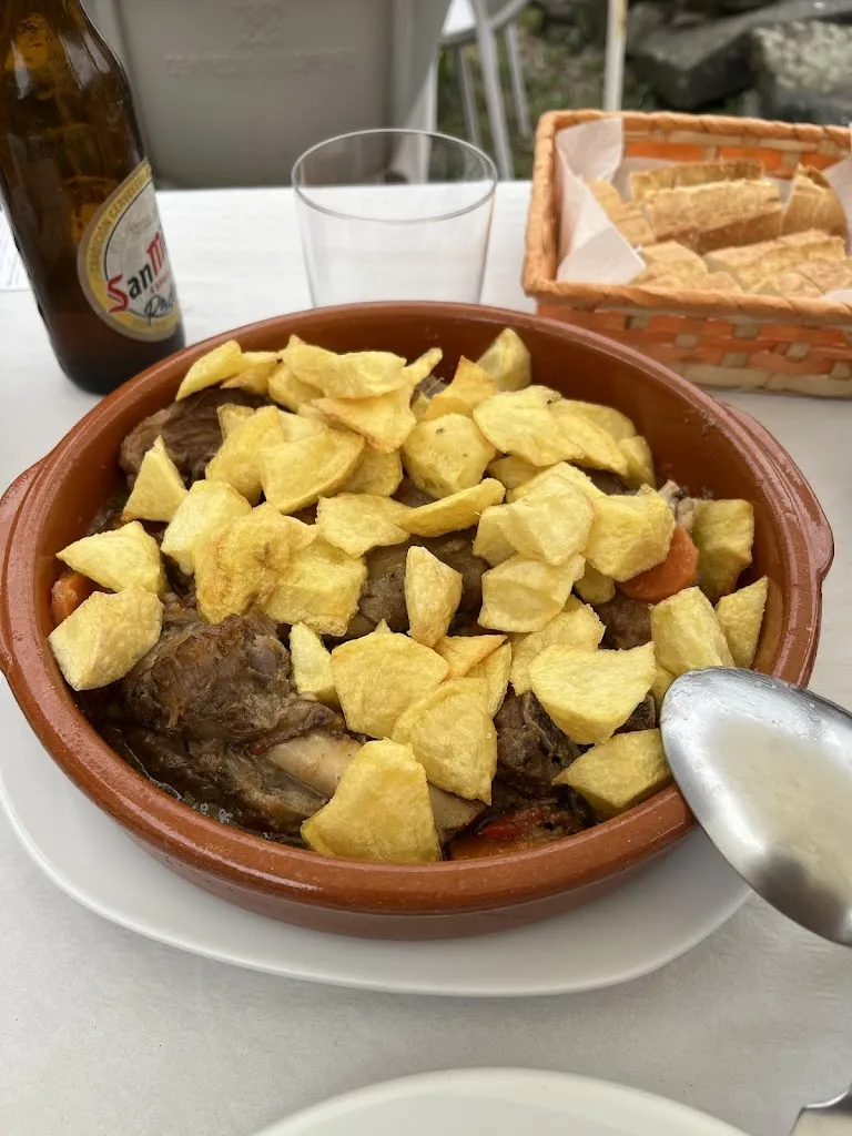 Isabel Cano Q_Bar El Cascayu_Amieva_review