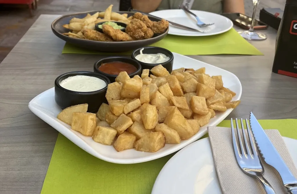 Gordon Slaven_La Pinza Cervecería-Restaurante_Amieva_review