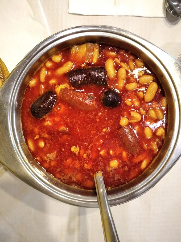 Kristismikris_Casa Hermogenes_Amieva_review