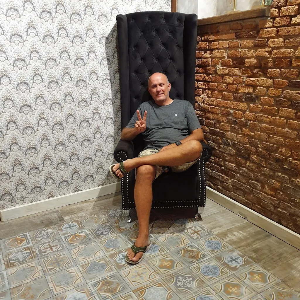 Polly Foster_El Campanu FINCA VILLA MARÍA | Restaurante | Sidrería | Marisquería_Amieva_recensione