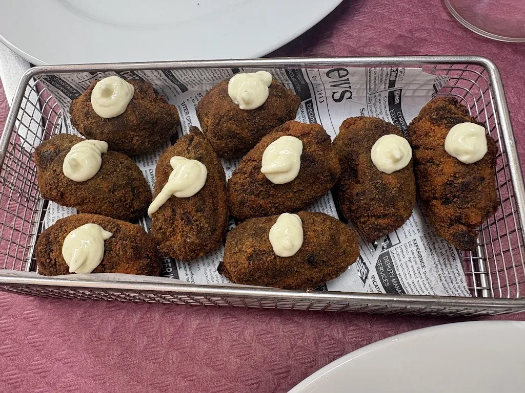 Hormiga TheAnt_Sidrería Casa Dominganes Nava_Bimenes_review