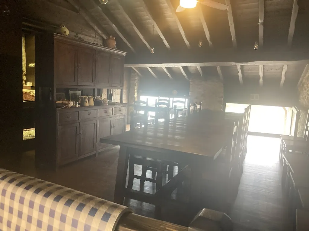 ENE M_El Corralín de Campanal_Bimenes_review