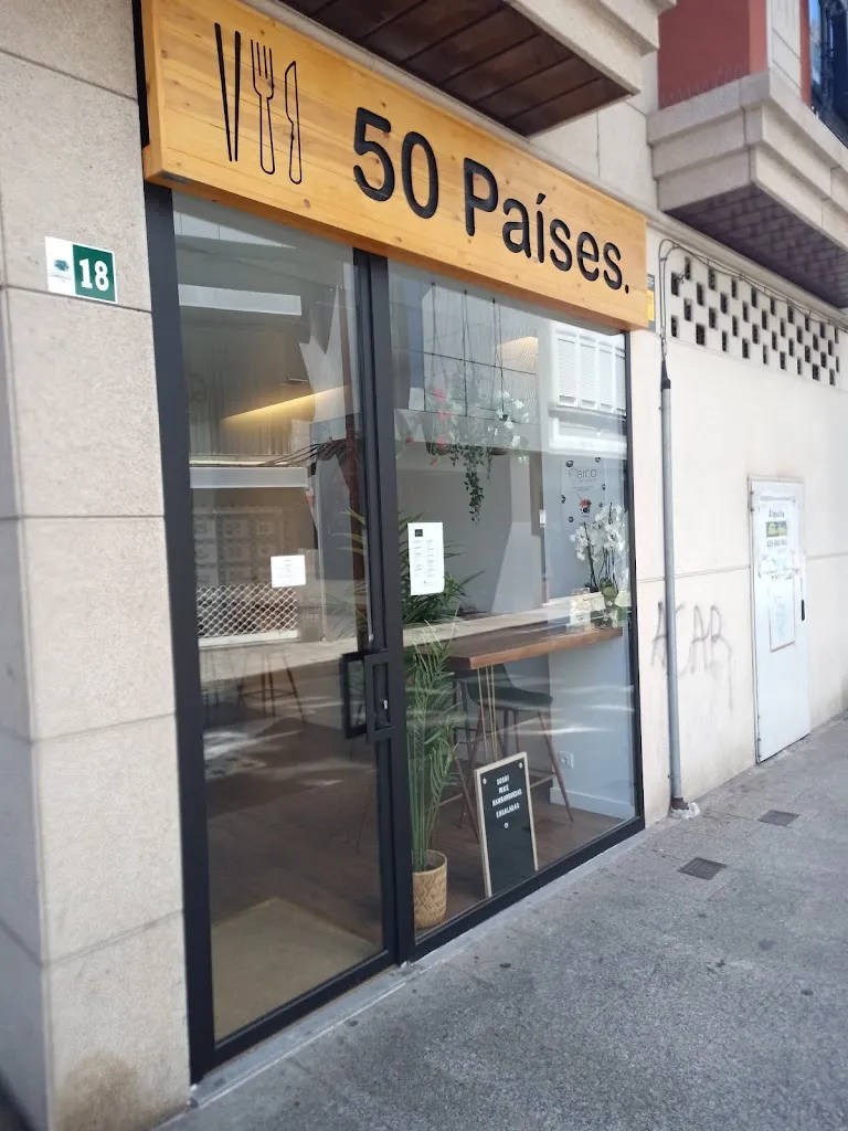 50 Países restaurant in Carballo