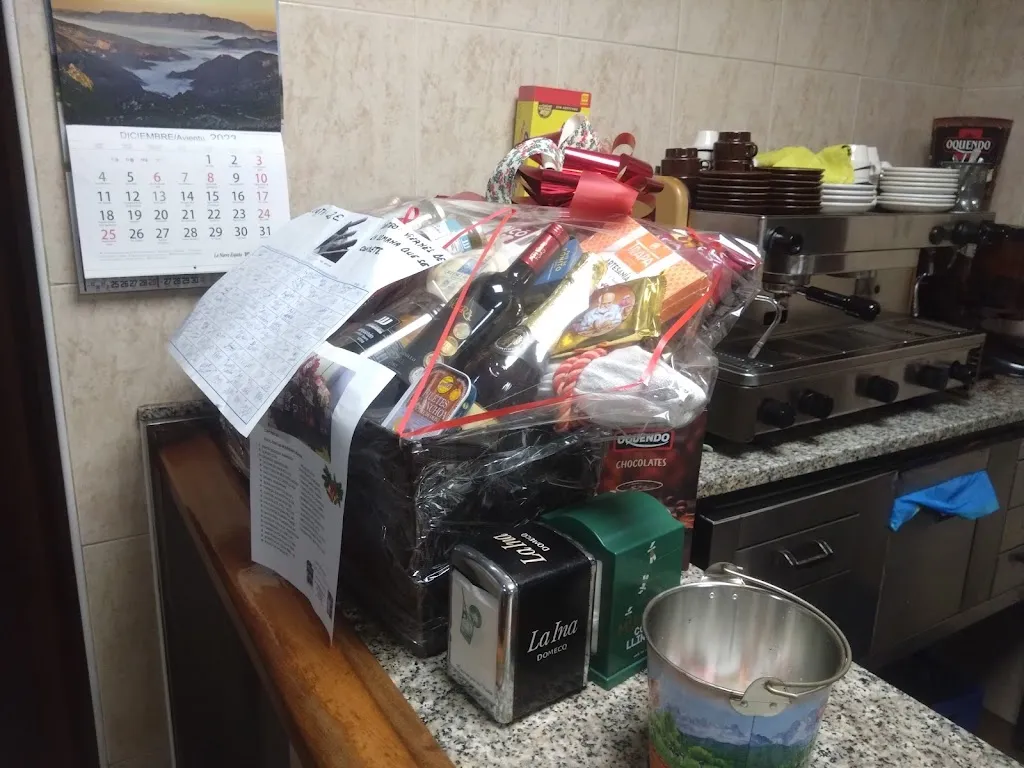 Hugo Arboleya Canteli_Bar La Quintana_Bimenes_review