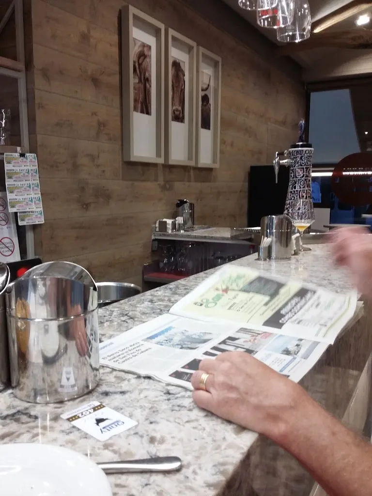 mats olofsson_Hostal Río Sil_Carballo_review