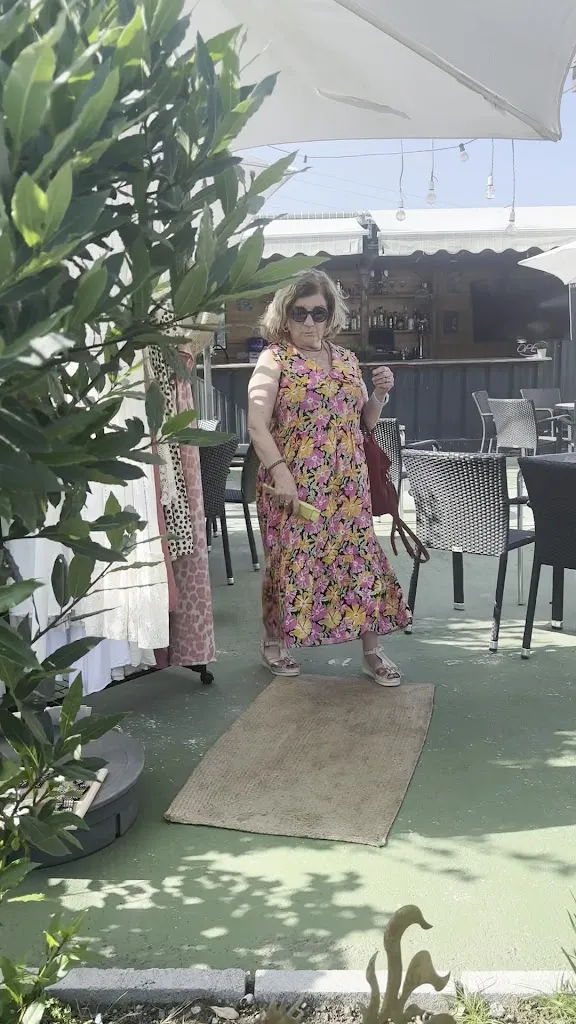 LR15- La Raiz 15 Casa de Comidas_Bimenes_slider_image_2