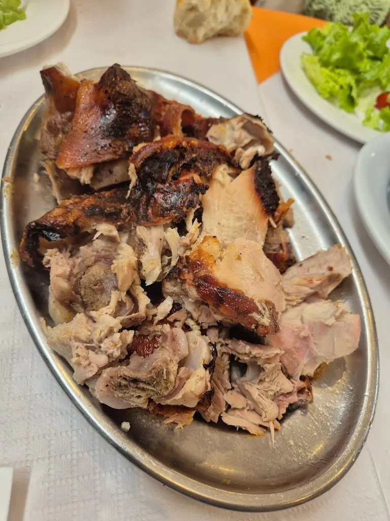 Asador Restaurante Los Panchos_Bimenes_slider_image_3