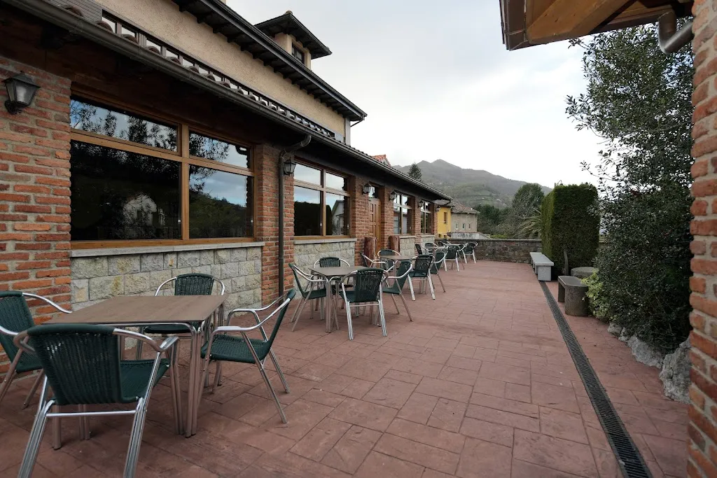 La Casona de Entralgo_Bimenes_slider_image_1