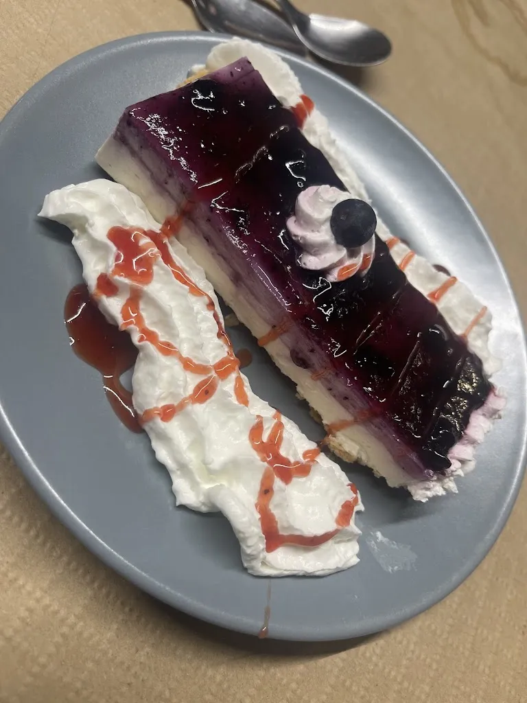 STEPHANY MARIA DIPRE DECENA_La Tasca de Chapi_Bimenes_review