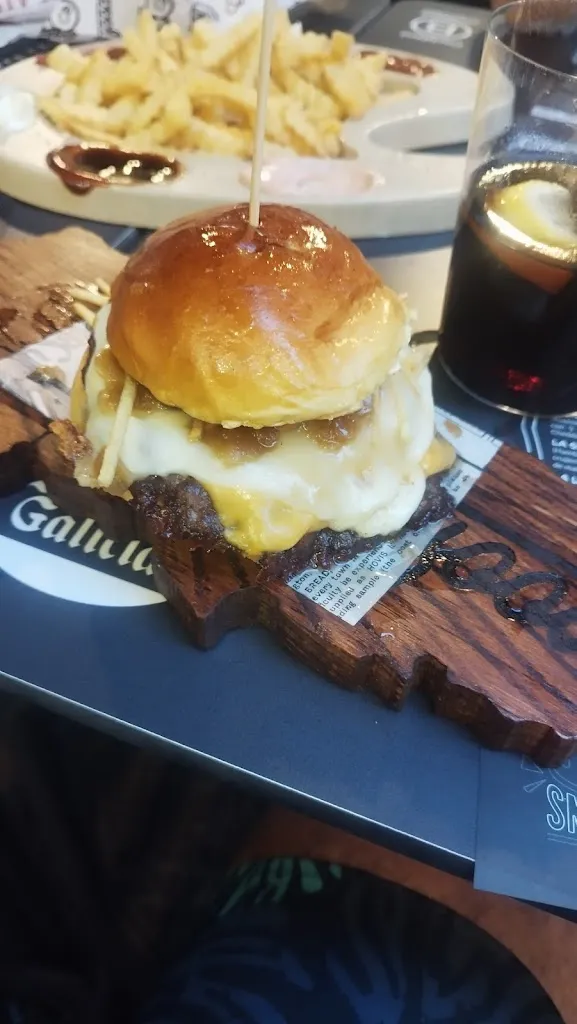 Javier Castrillo García_Street Food_Cangas del Narcea_review