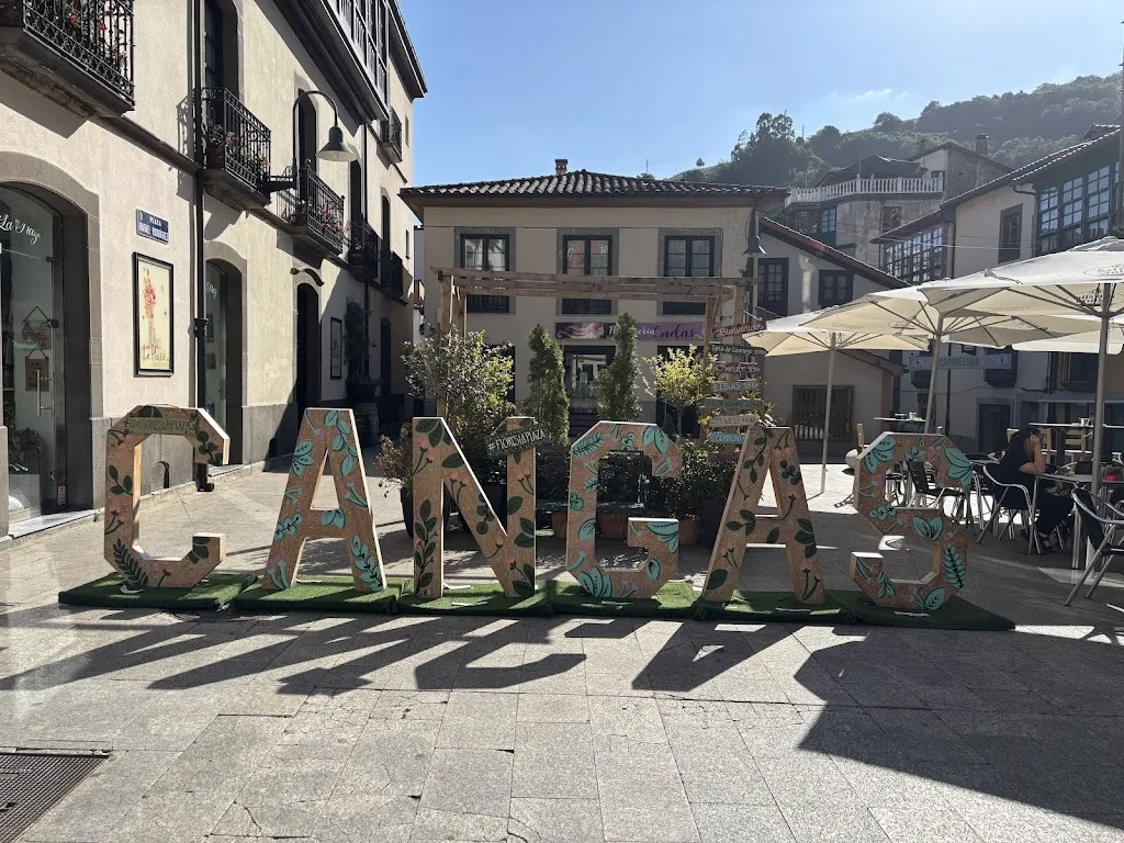 C TG_Street Food_Cangas del Narcea_review