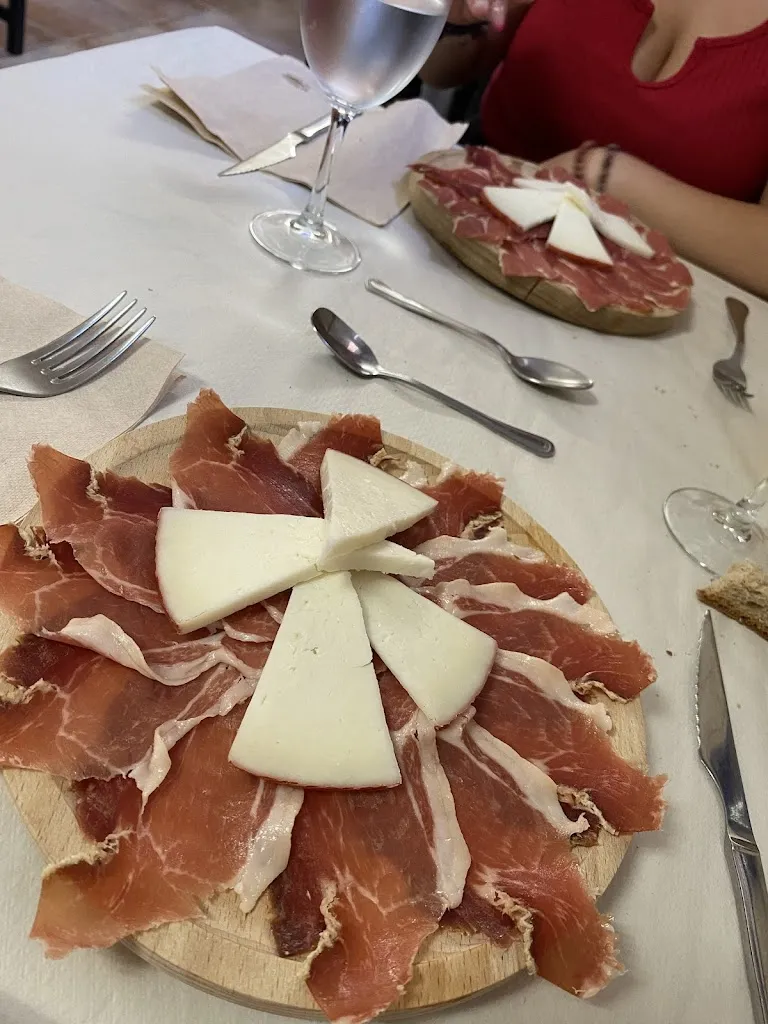 Iciar Gimeno_Turkish kebab y pizza_Cangas del Narcea_recensione