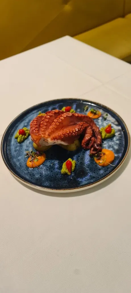 Restaurante Casa Manolo_Caso_slider_image_3