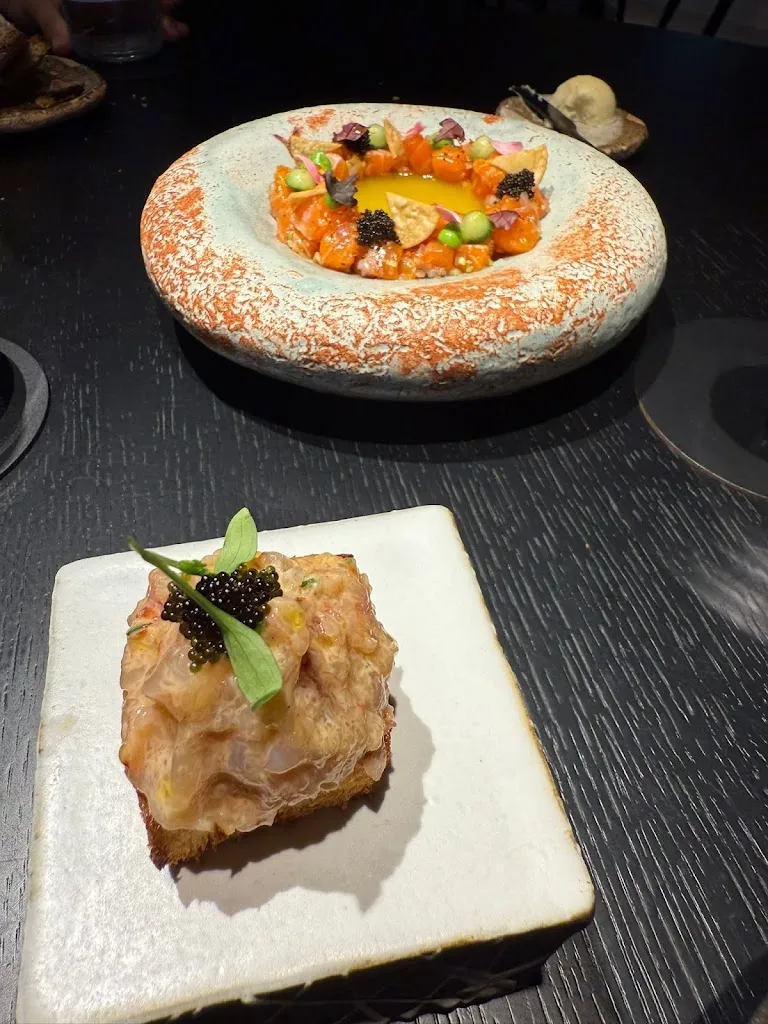 Danae Paschalides_Kuoco_Caso_review