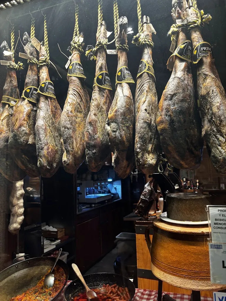 Nikole Young_Casa Nicasio_Caso_review