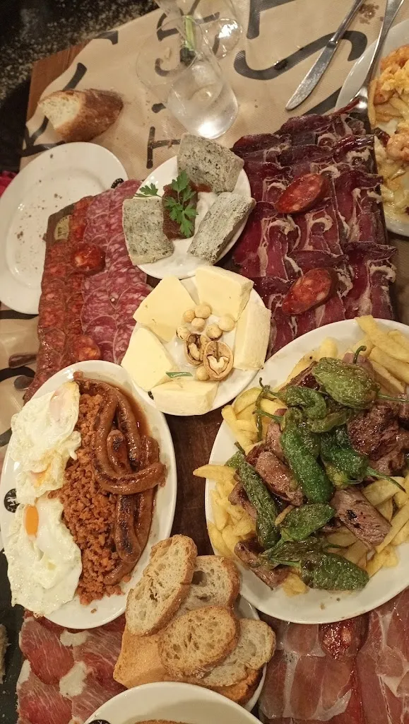 Menu_Sidrería Tierra Astur Avilés_Avilés_image_9