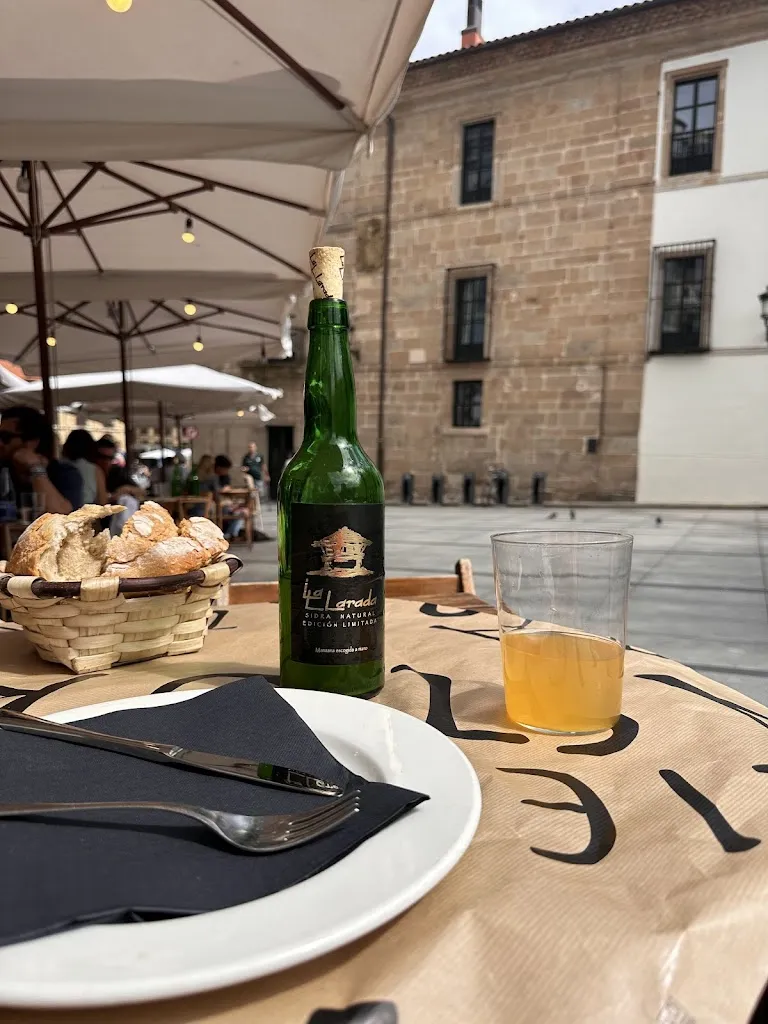Papa Yankee_Sidrería Tierra Astur Avilés_Avilés_review