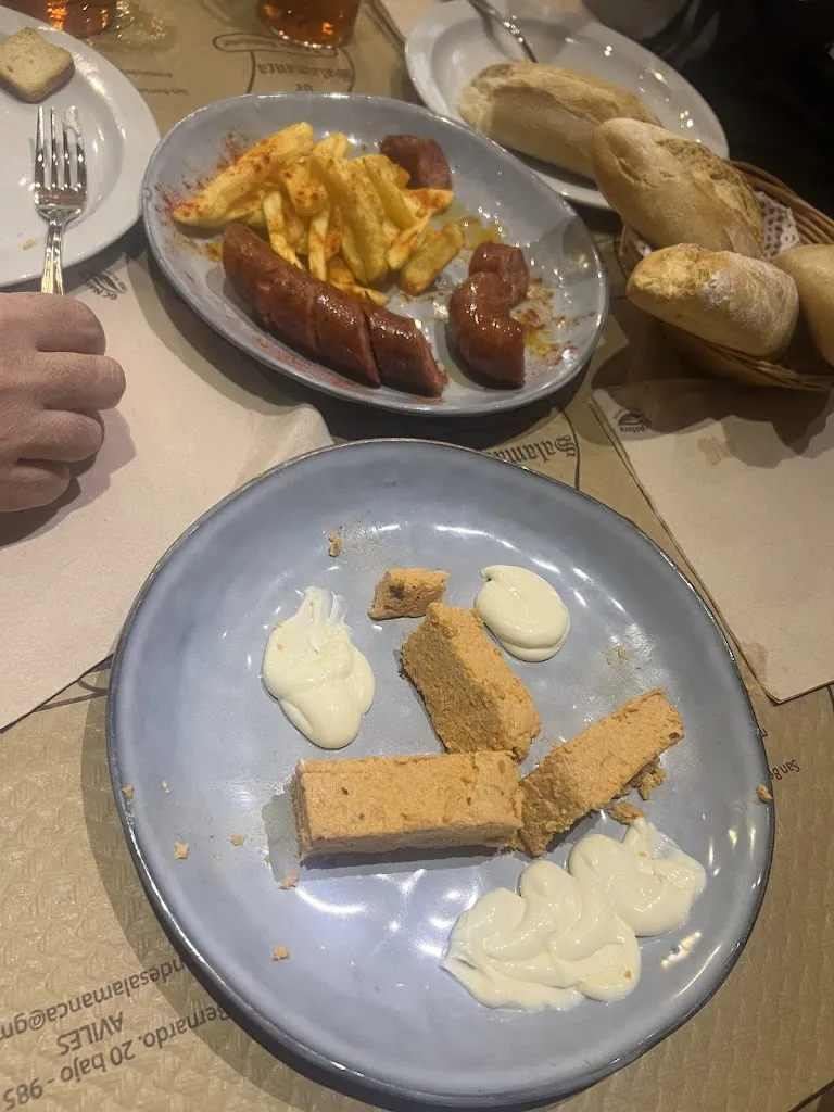 Isavel Ruiz_Mesón de Salamanca_Avilés_review