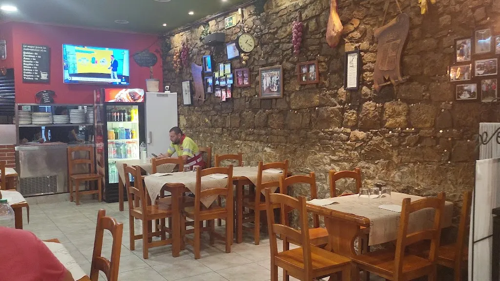 Mesón de Salamanca_Avilés_slider_image_2