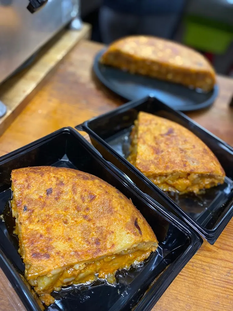 MERLOT tapas_Avilés_slider_image_3