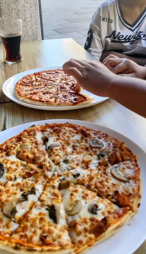 FLOWERS_MAMA ISTAMBUL DONER KEBAP _Carballo_avis