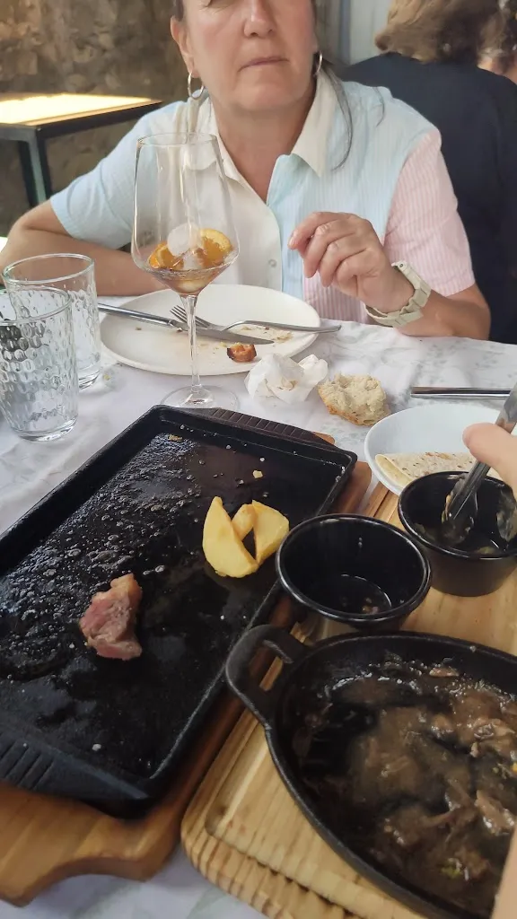 GastroPub Plazas_Avilés_slider_image_2