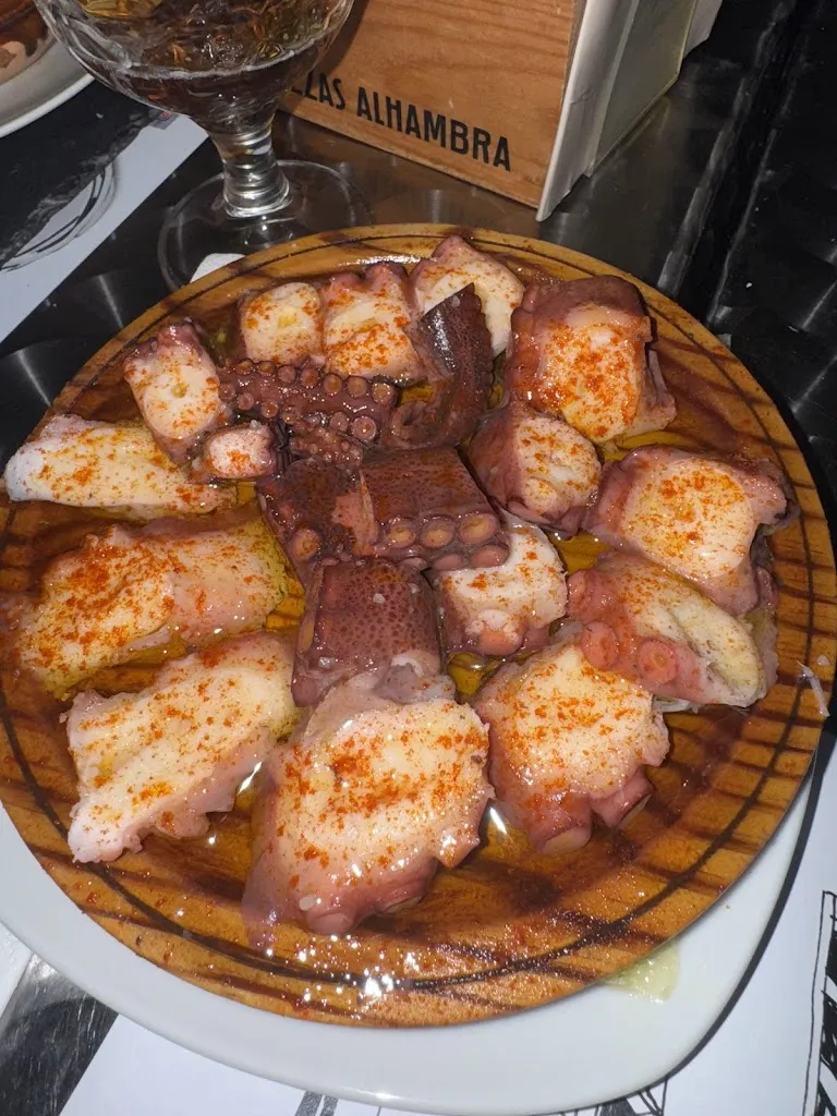 Leticia De La Fuente González_Bar Tuercebotas_Avilés_review