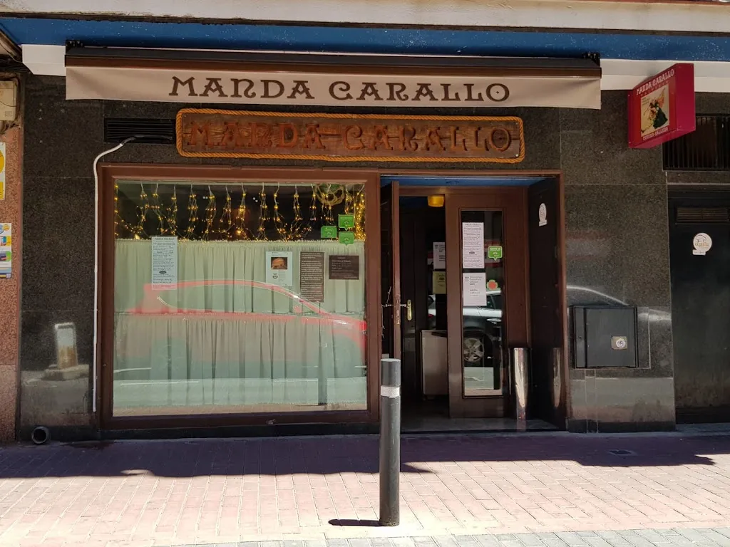 Manda Carallo restaurant in Carballo
