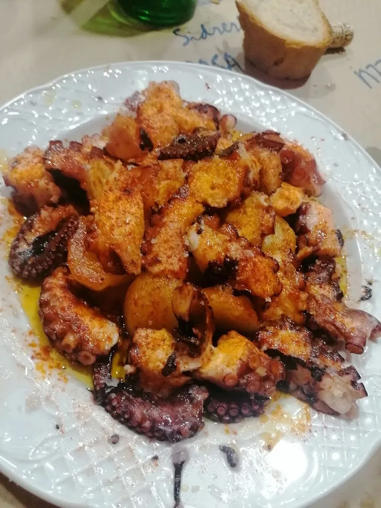 Linda N krumah_Casa Gelu_Avilés_recensione