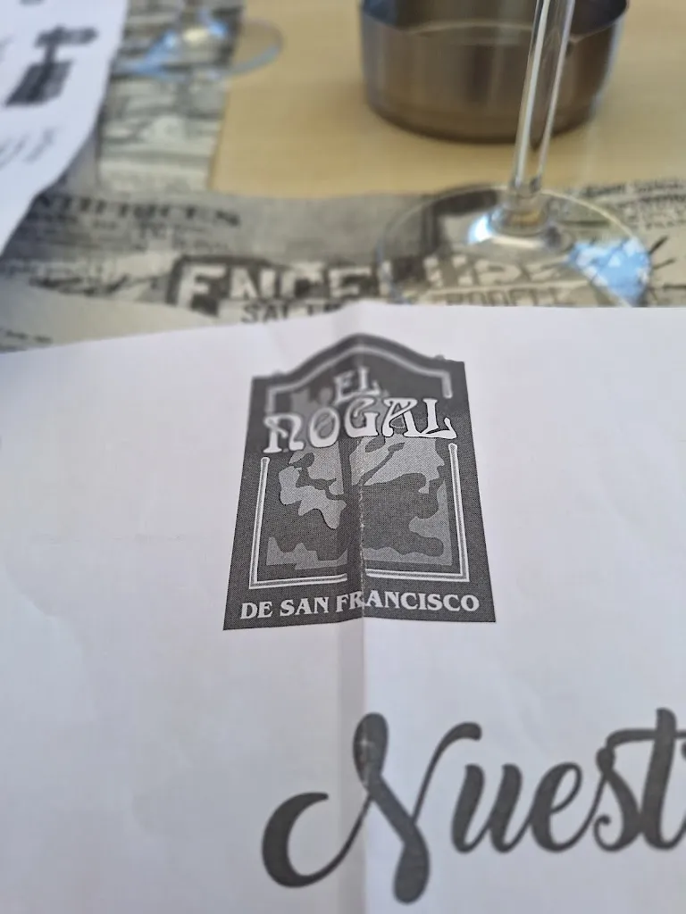 ROBIN GRAHAME SMITH_El Nogal de San Francisco_Avilés_review