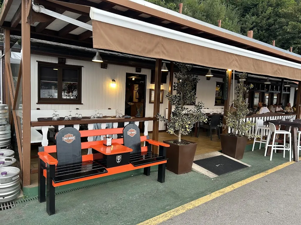 El Risón restaurant in Castropol