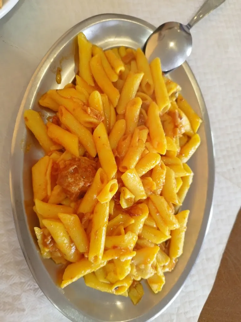 Erinia de la Furia_MESON RTE. AS REGUEIRAS_Castropol_recensione