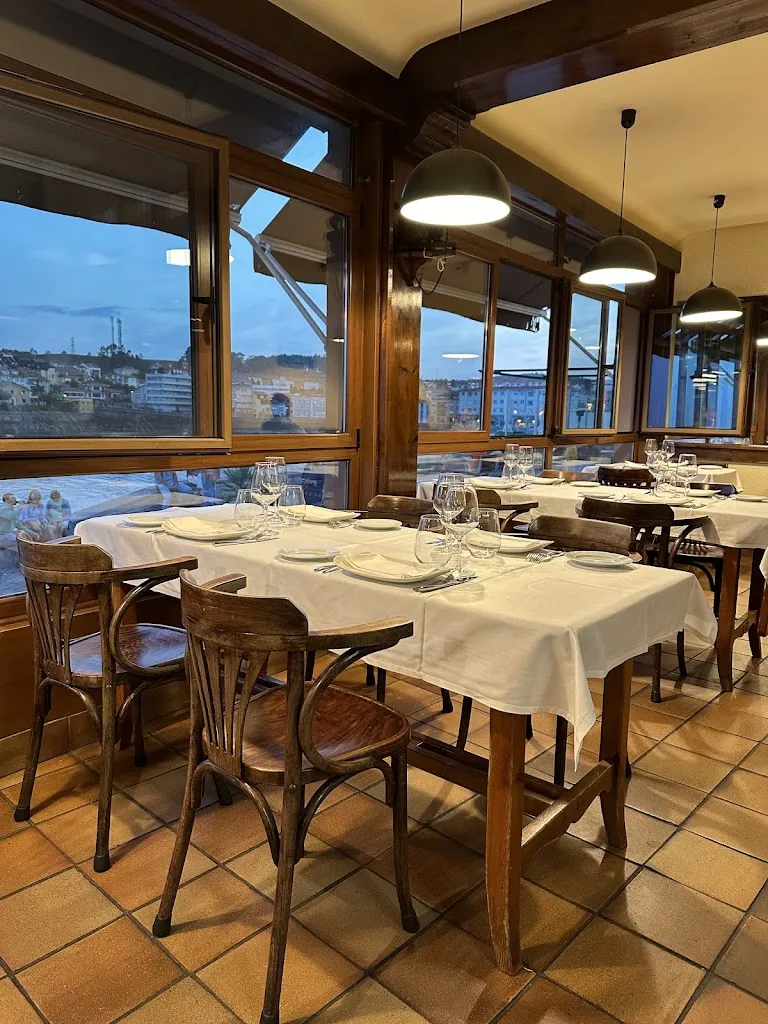 Guernica_Carreño_slider_image_1