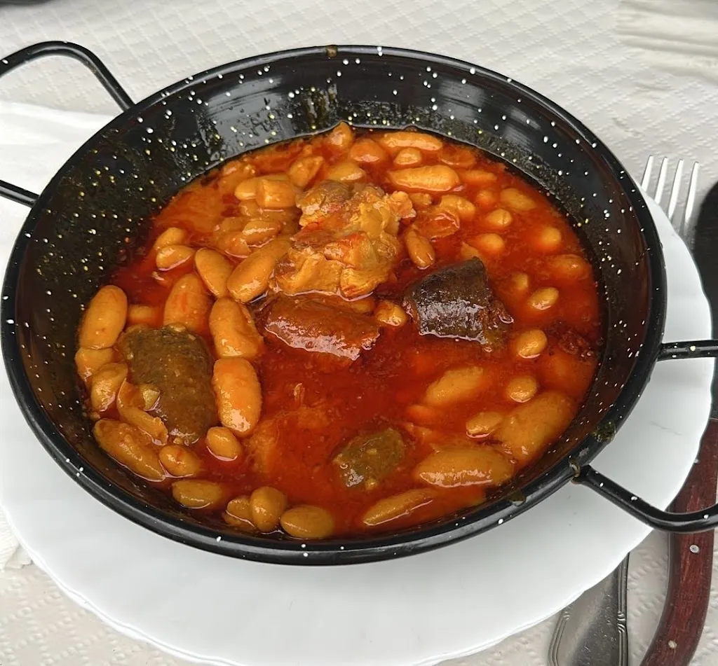 Tania Cedeno_Casa Raúl Restaurante Sidrería Parrilla_Castrillón_recensione