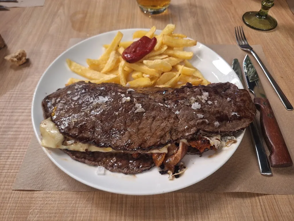 Restaurante La Chata_Castrillón_slider_image_3