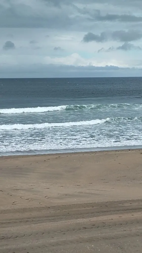 EFlatMajor7_La Luna_Castrillón_review