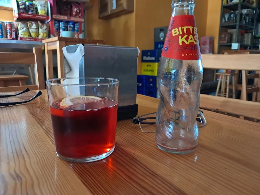 Eduardo Quintanilla López_Curtis_slider_image_3