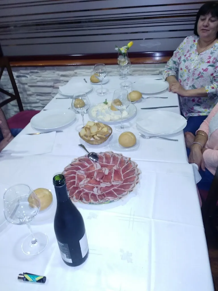 Menu_Restaurante La Parpayuela_Corvera de Asturias_immagine_2