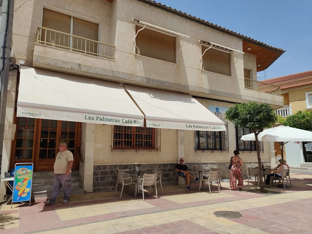 Nikki Parker_Cafe-Bar Las Palmeras_Corvera de Asturias_review