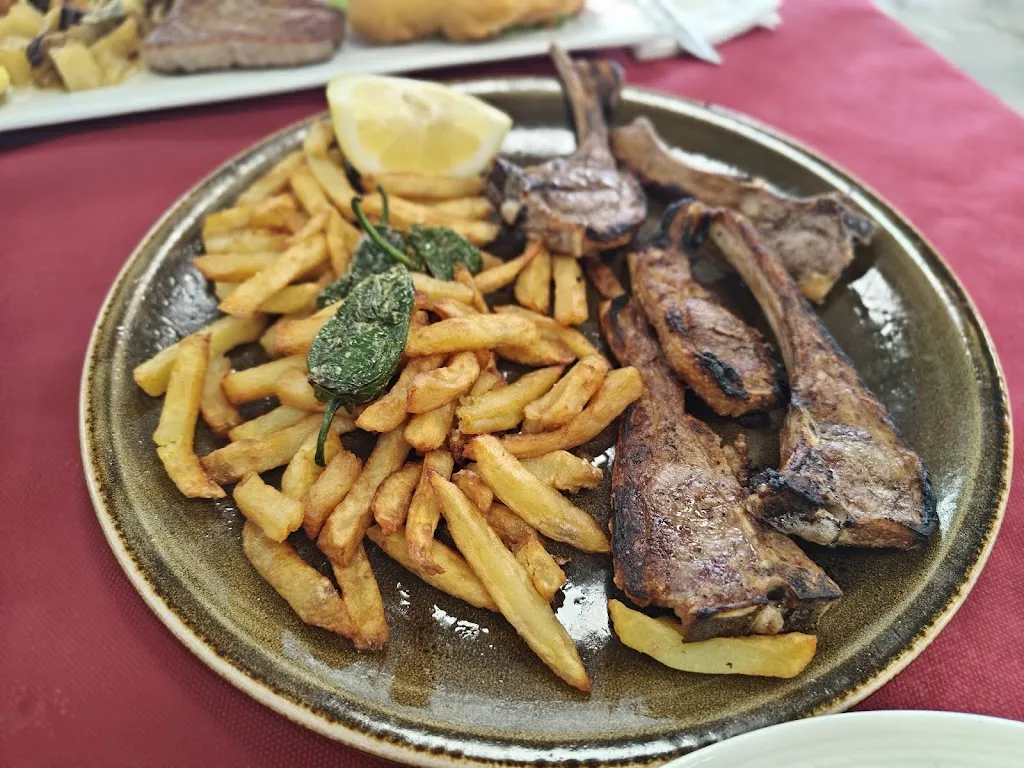 Menu_Restaurante El Perillas_Corvera de Asturias_image_7